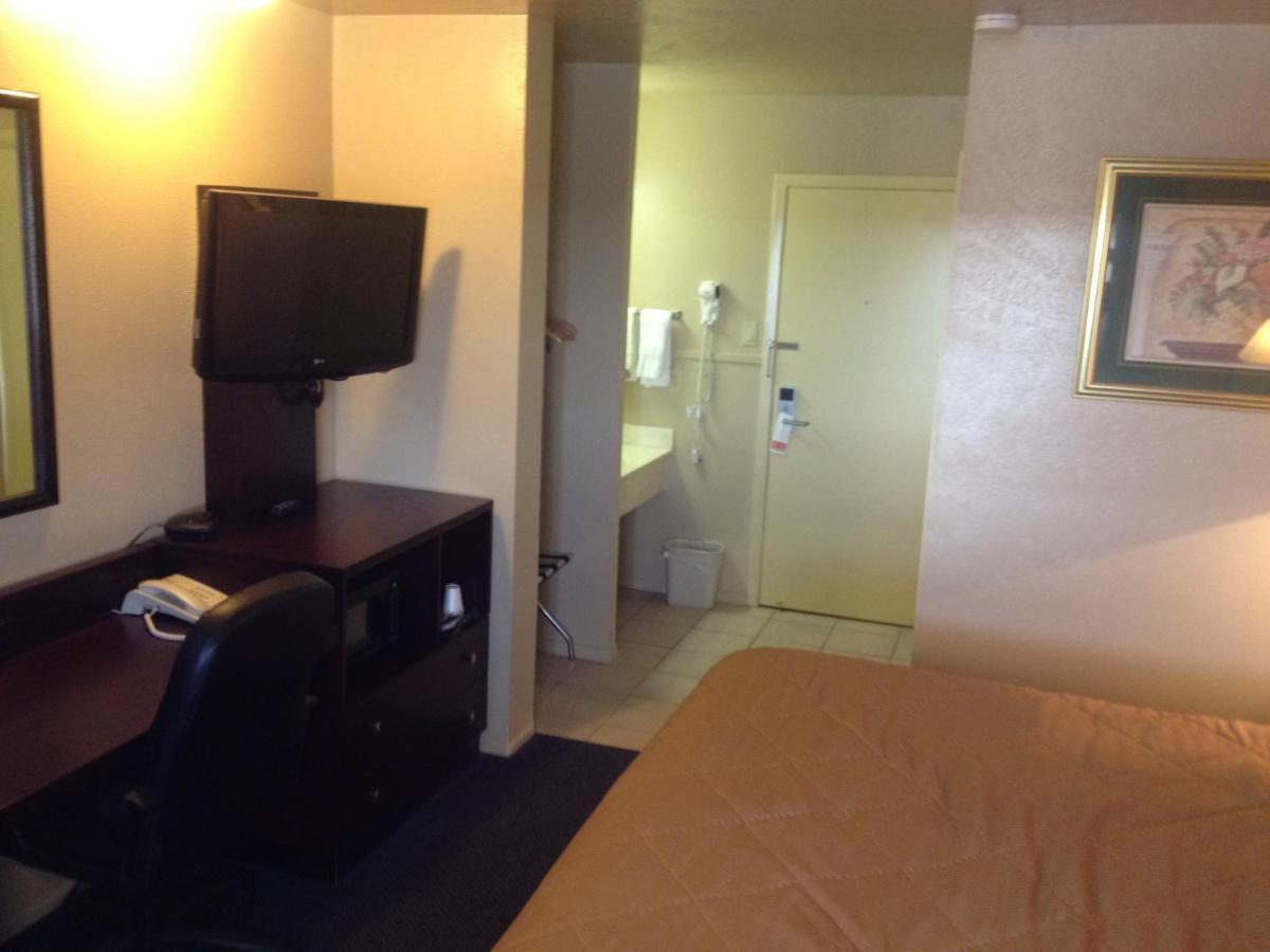 Colonial Inn Monahans Tx エクステリア 写真